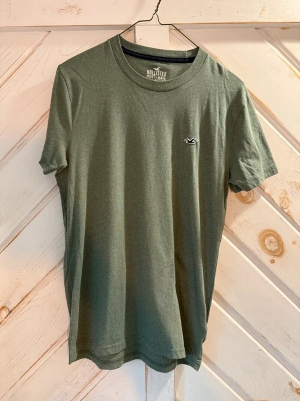 Hollister Green T-Shirt Embroidered Logo XS